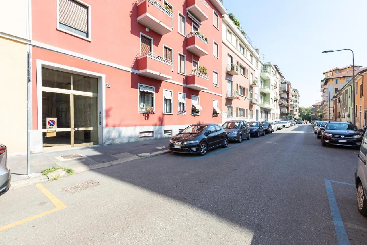 Citta Studi Terrace Suite With Jacuzzi - Top Collection Milan Apartment